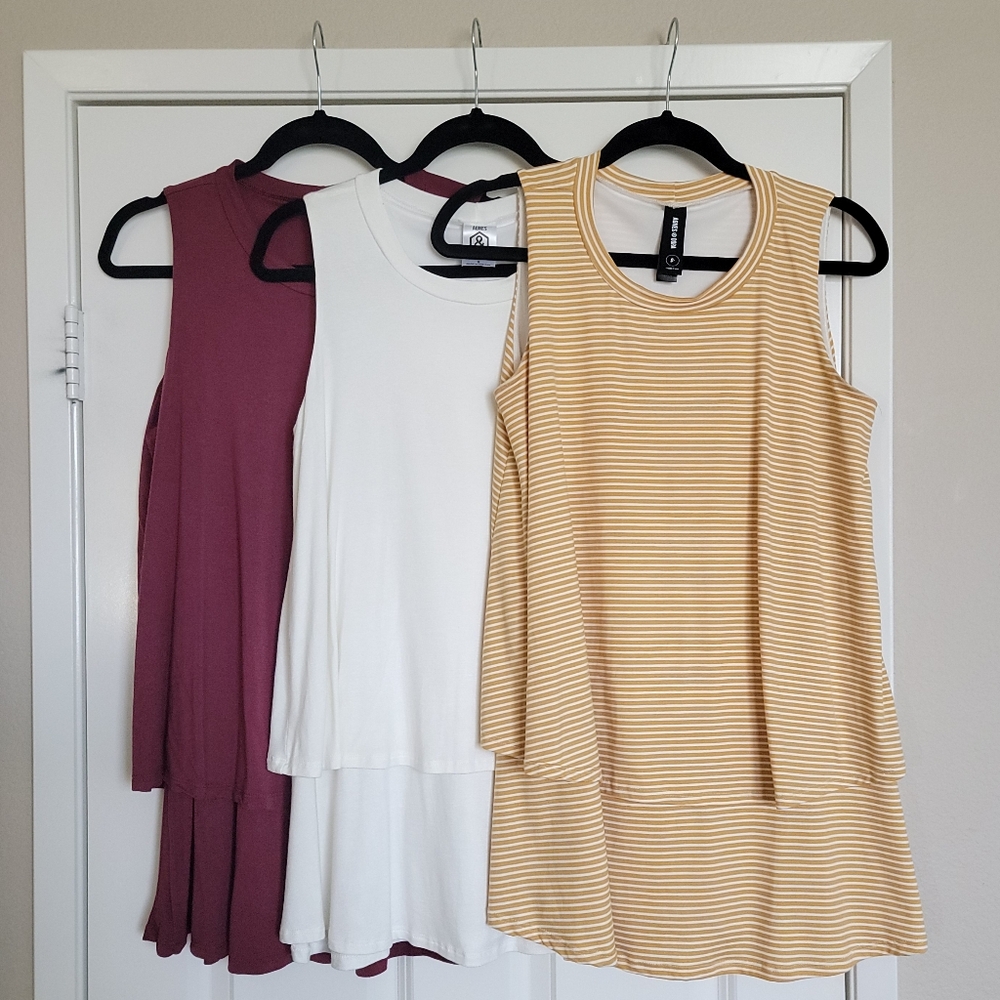 BUNDLE Agnes & Dora Sleeveless Tiered Tunics Size Small